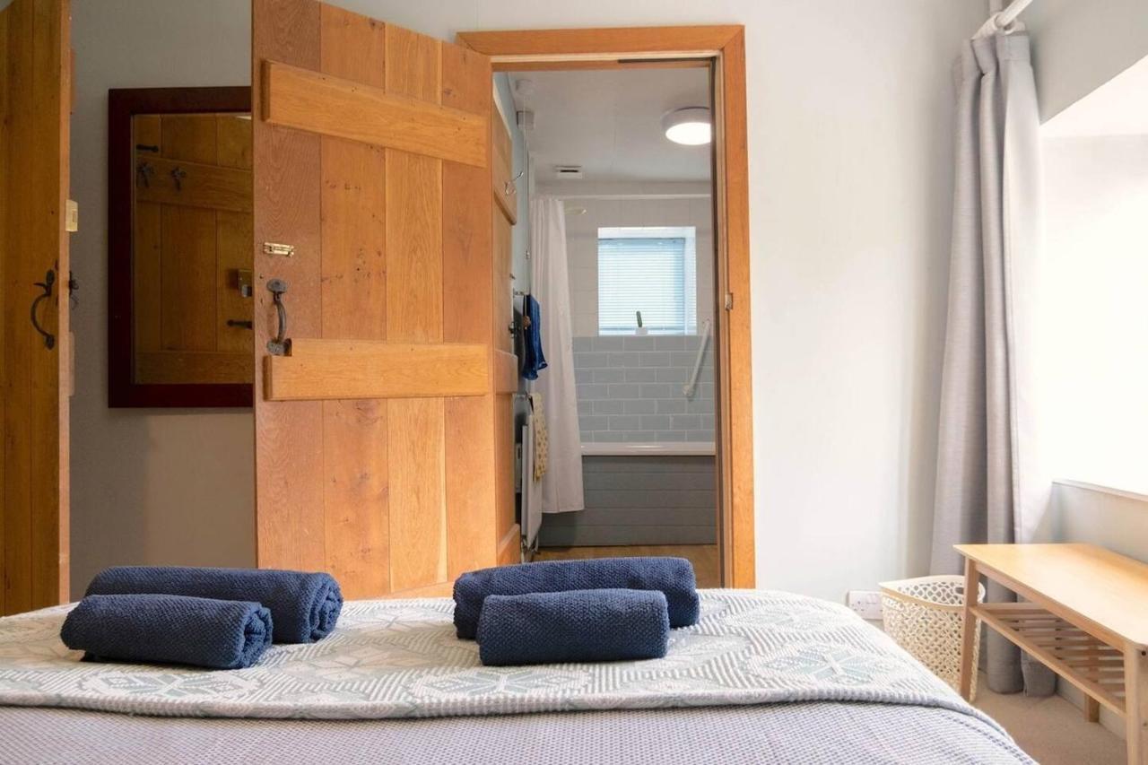 Lovely Property In The Heart Of Somerset, Sleeps 9 شيبتون ماليت المظهر الخارجي الصورة