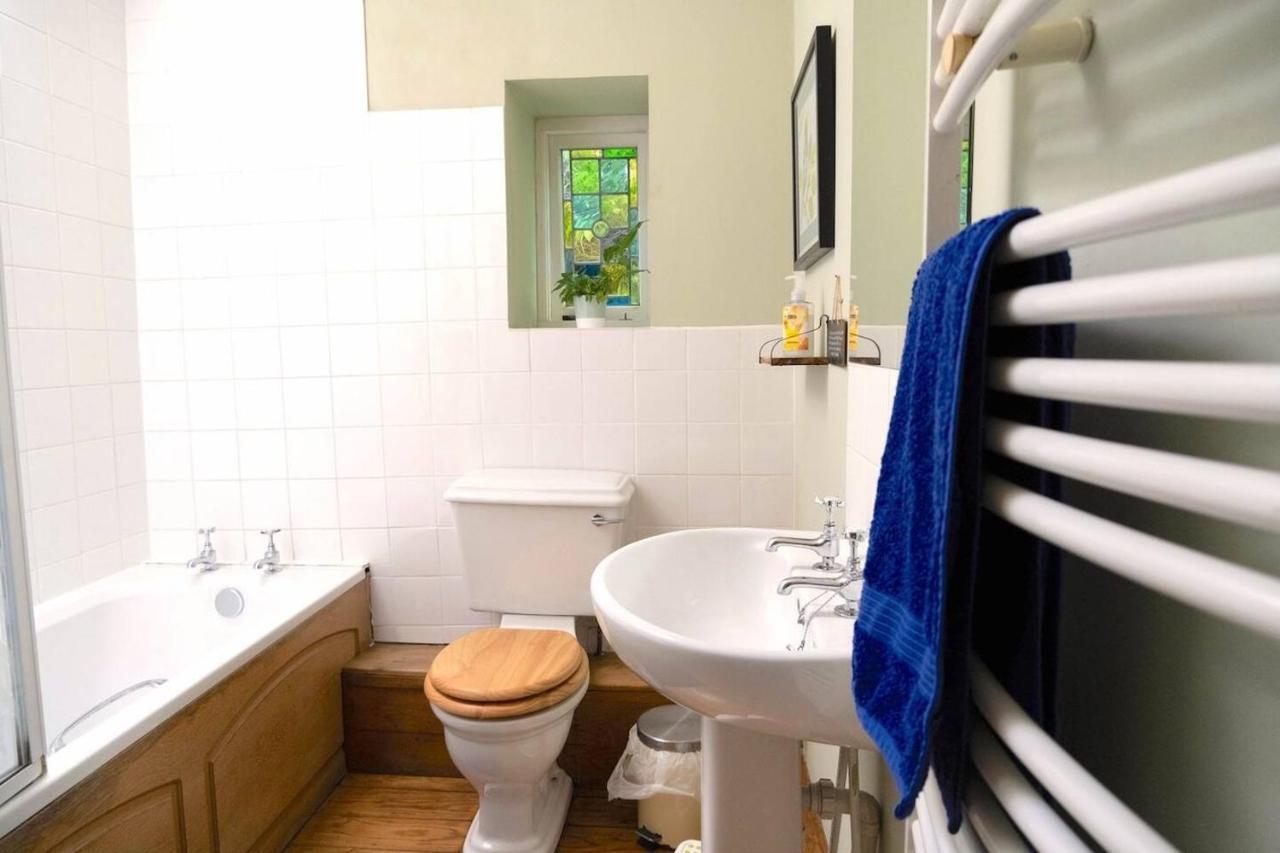 Lovely Property In The Heart Of Somerset, Sleeps 9 شيبتون ماليت المظهر الخارجي الصورة